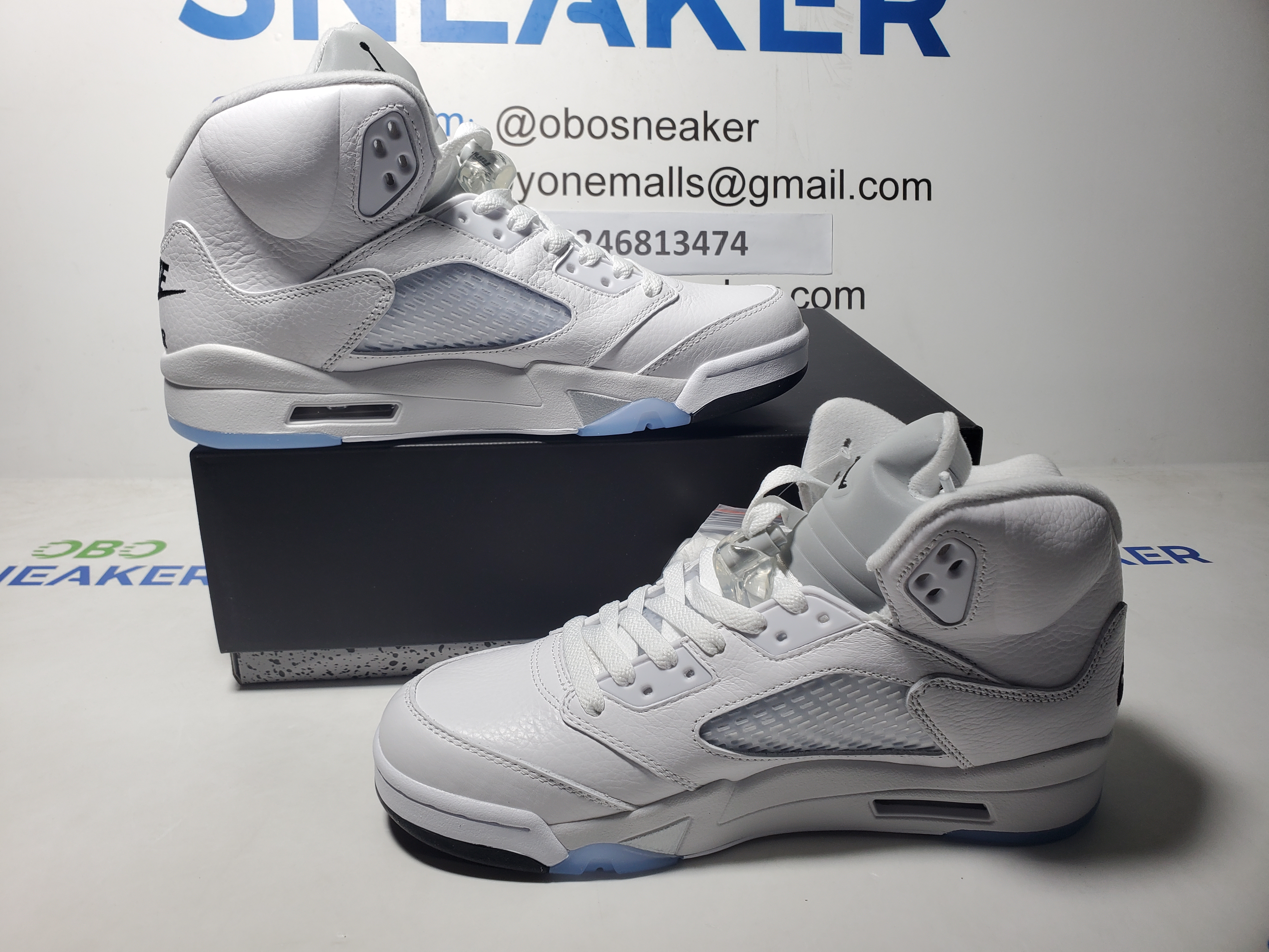 Air Jordan 5 Retro White Metallic 2026 HQ7978-103 review Obosneaker 01