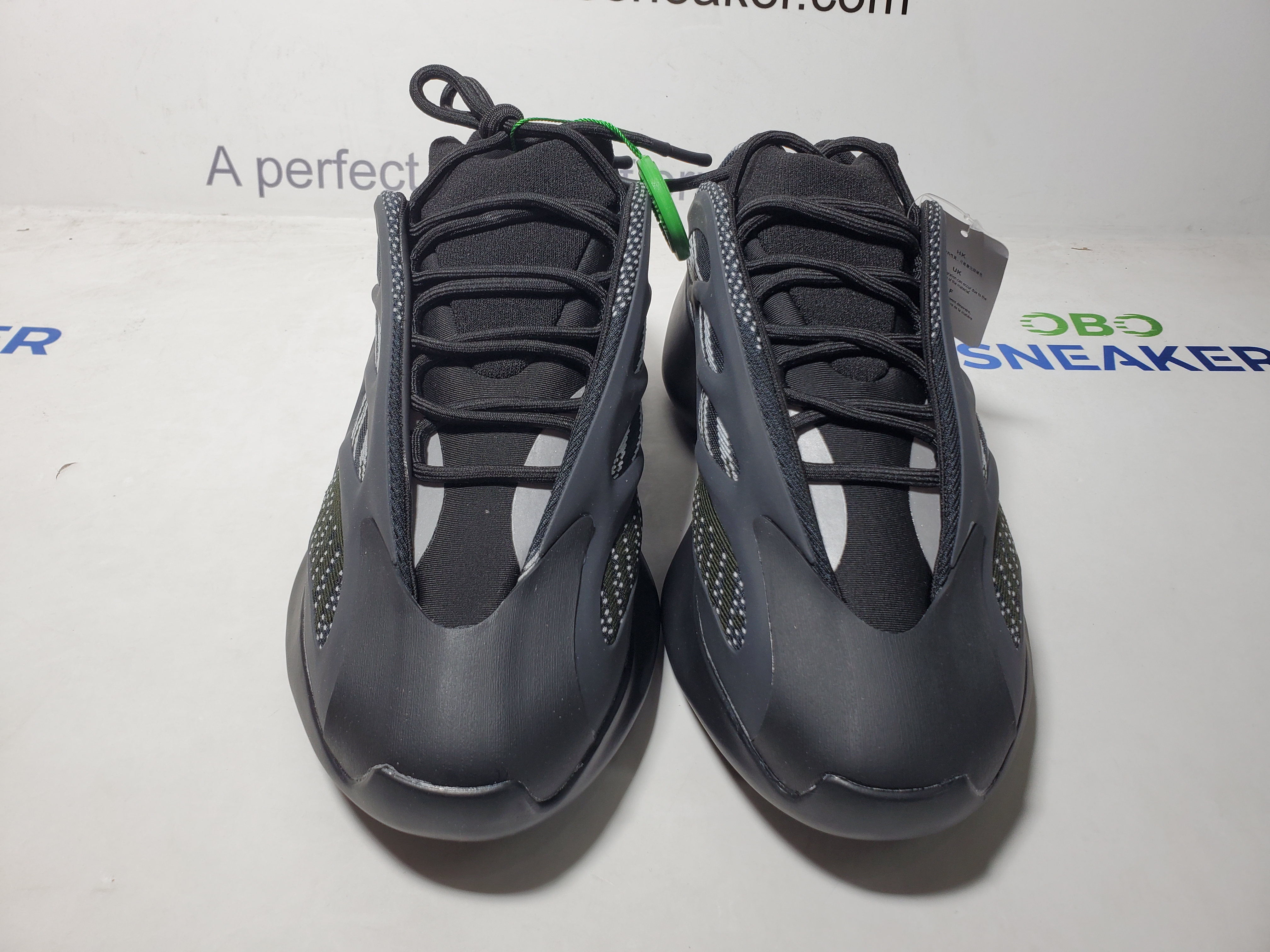 Top Version Adidas Yeezy 700 V3 Alvah H67799 review 3