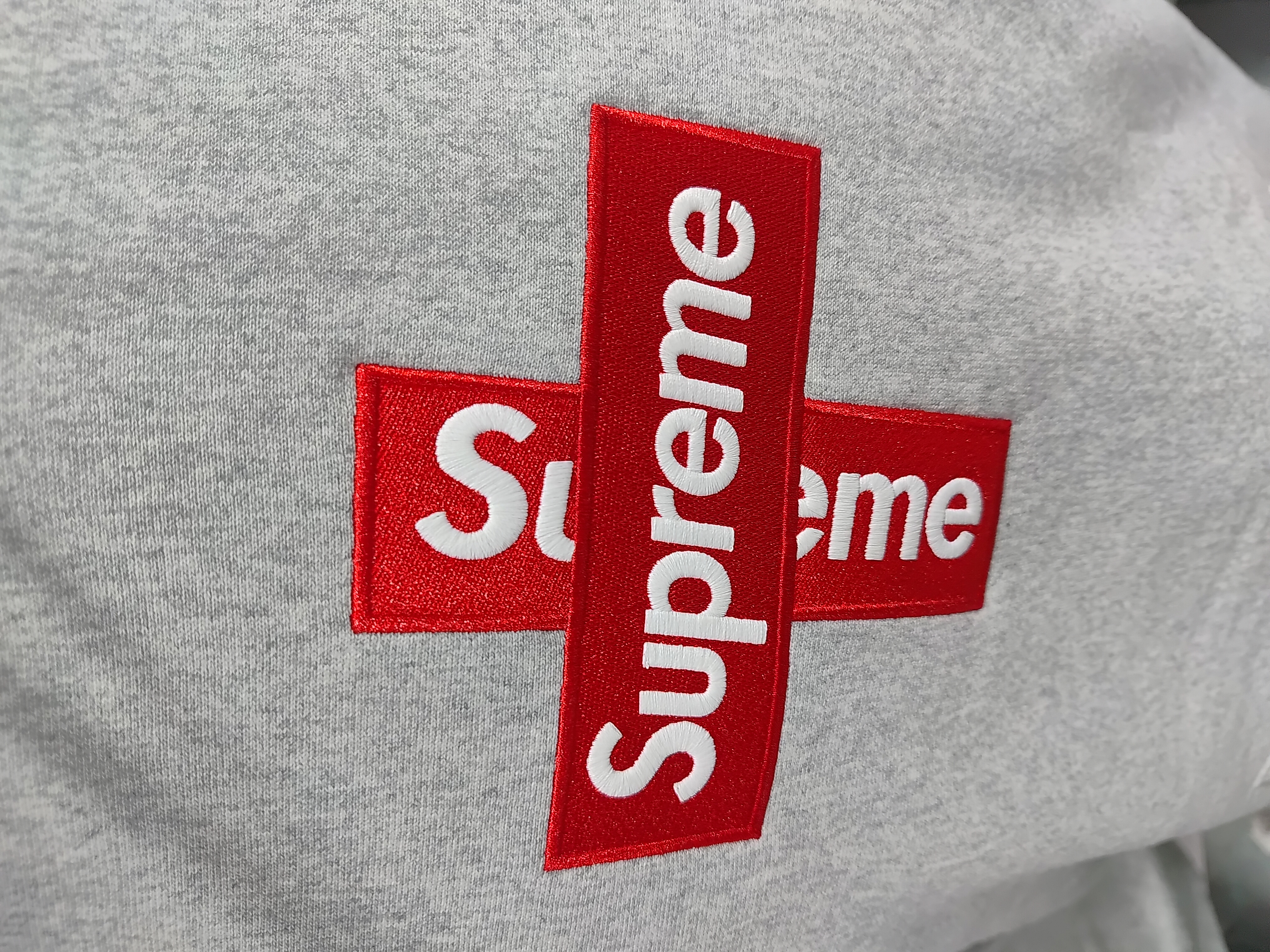 Supreme Cross Box Logo Hooded Sweatshirt Black/Grey/Red/Purple/Natural/Lemon review 2