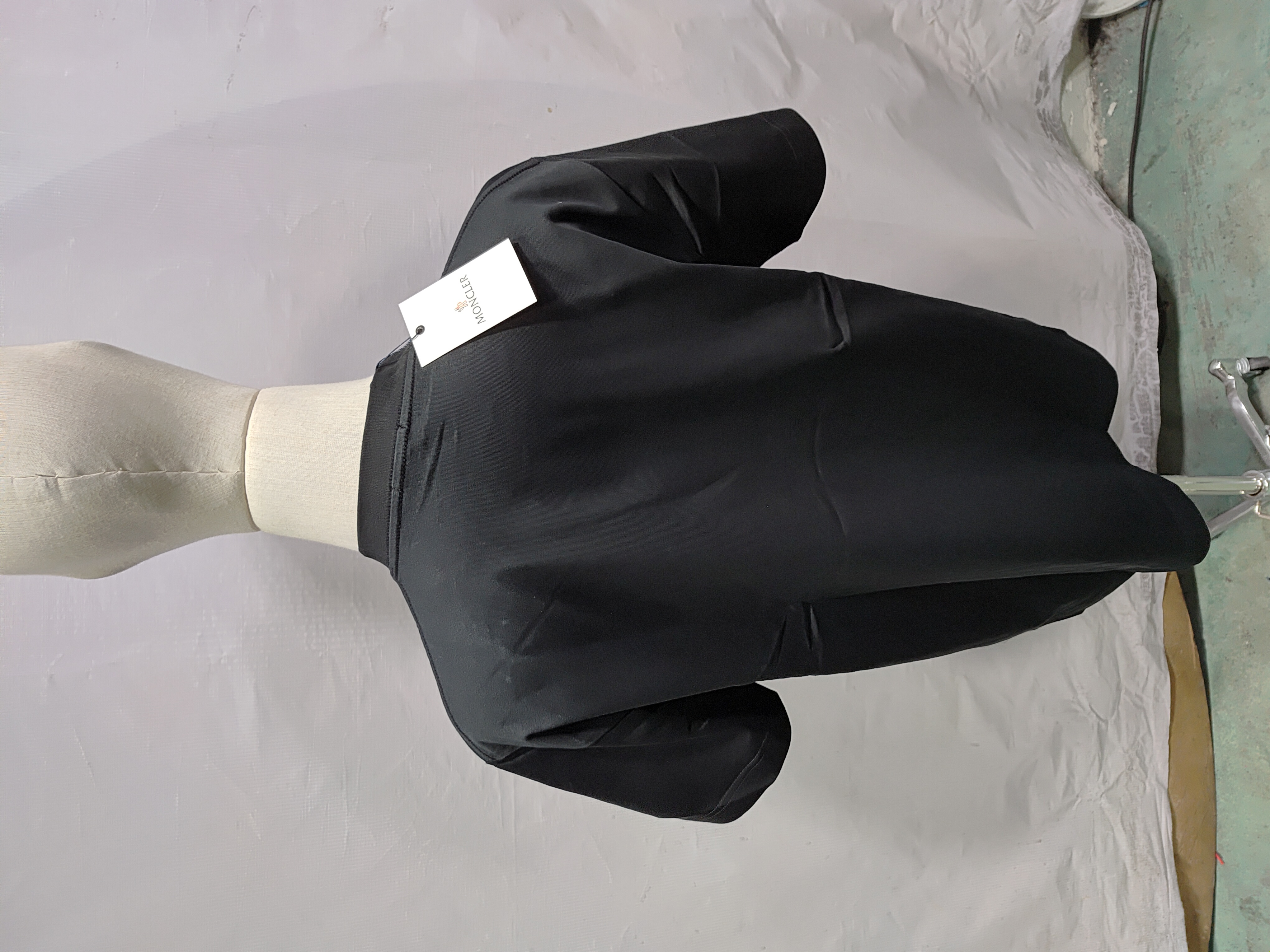 Moncler 25ss classic chest logo short sleeve white review 3