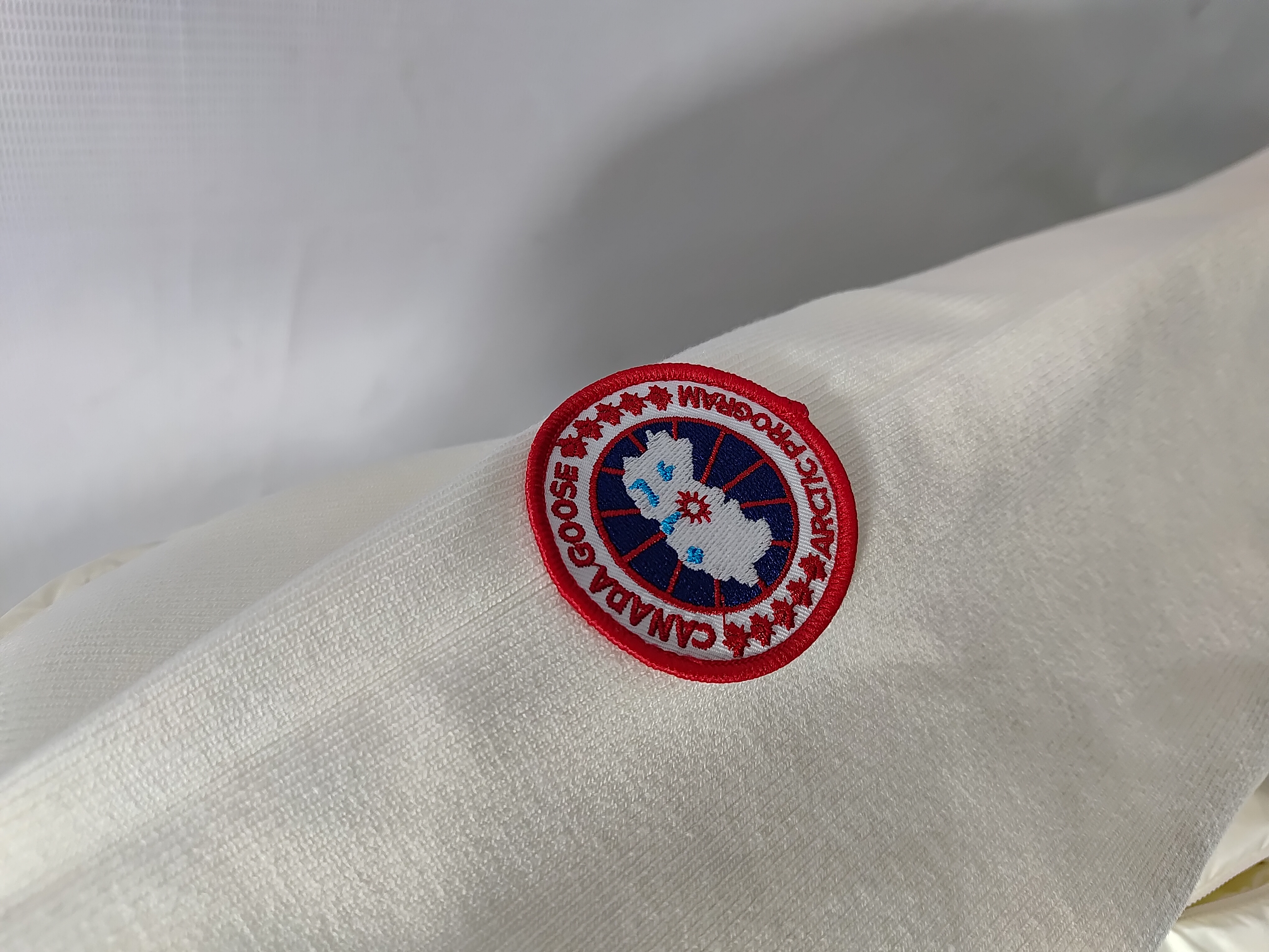 Canada Goose Hybridge Quilted Knit Jacket White review 3