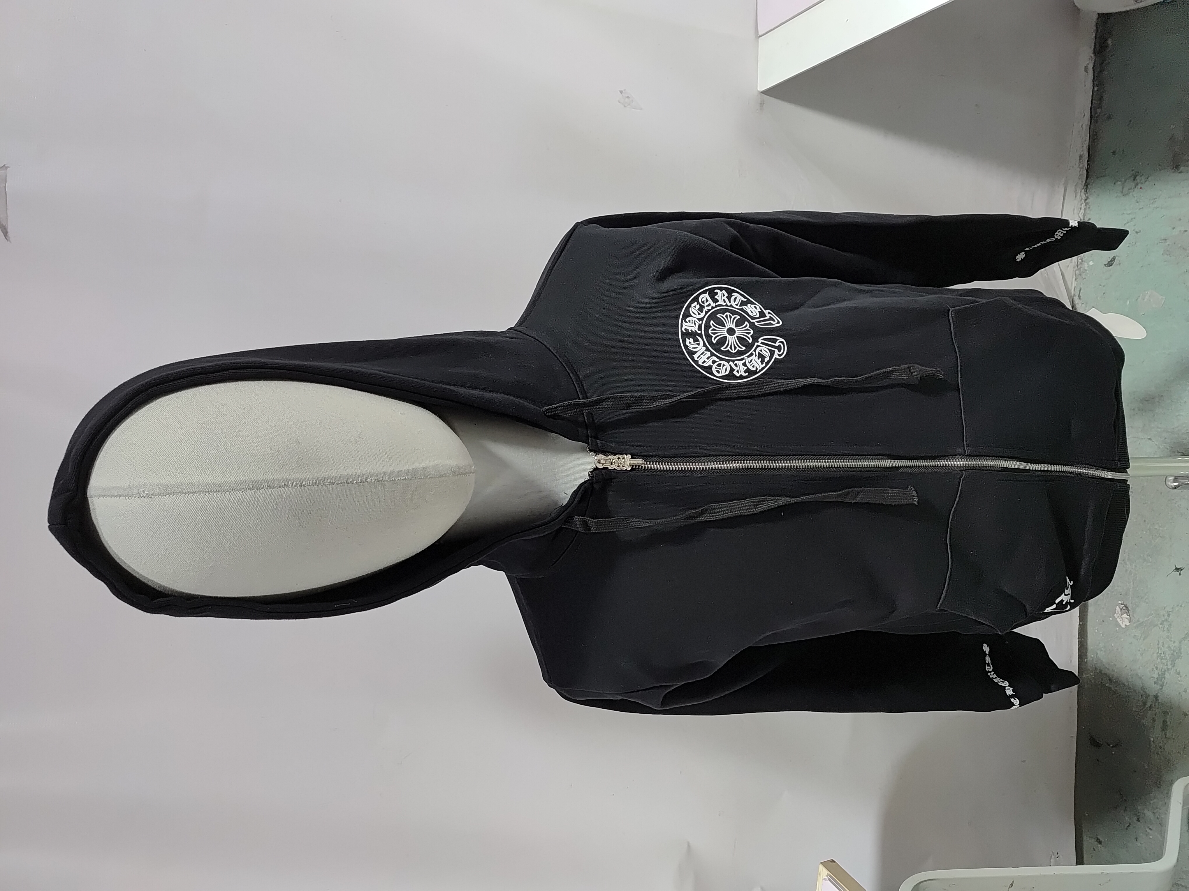 Chrome Hearts 25FW White Zip-Up Jacket with Sanskrit Print Cuffs Black review 0