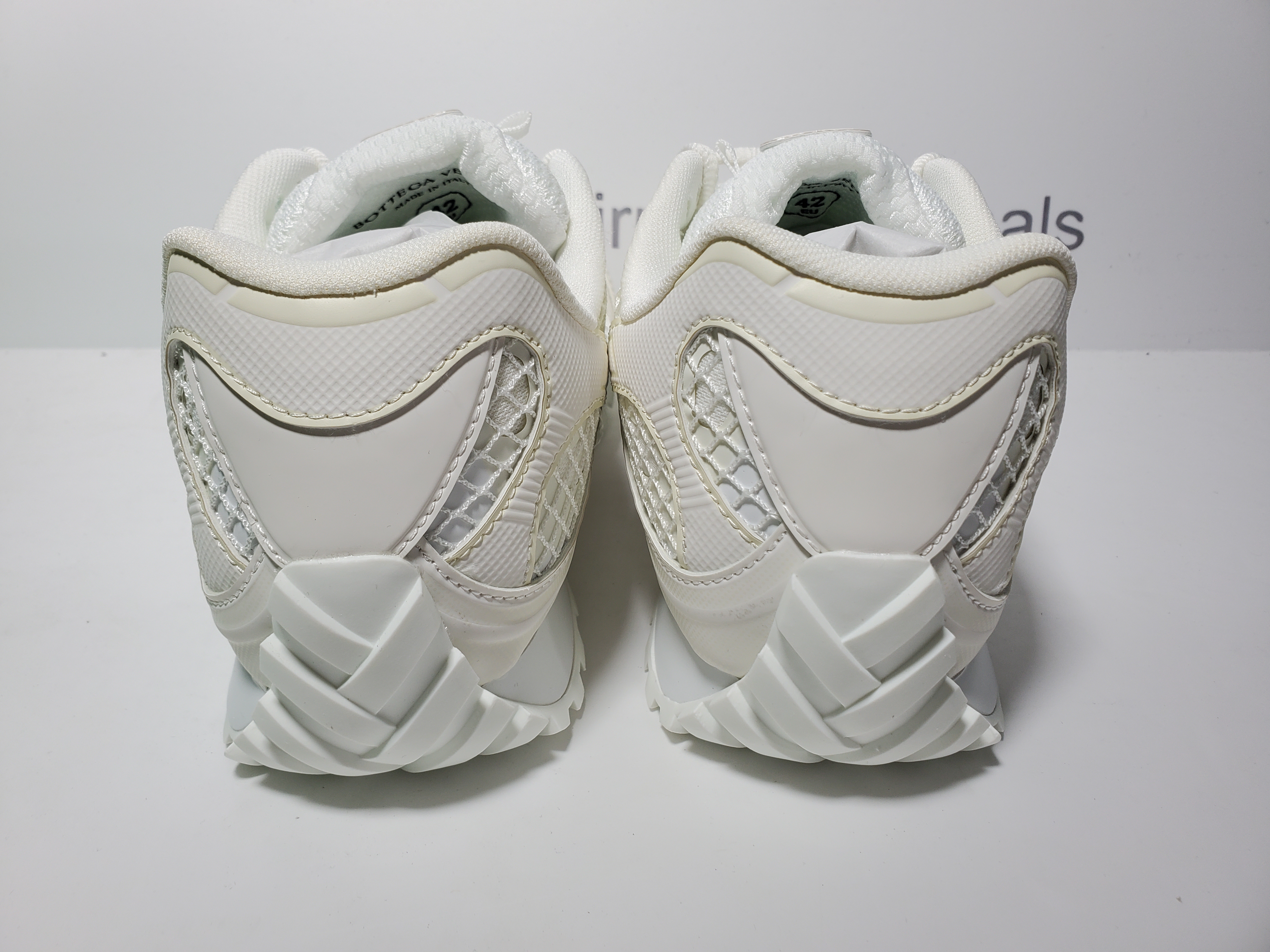 Bottega Veneta Orbit Silver Wine 741357V2X409013 review 2