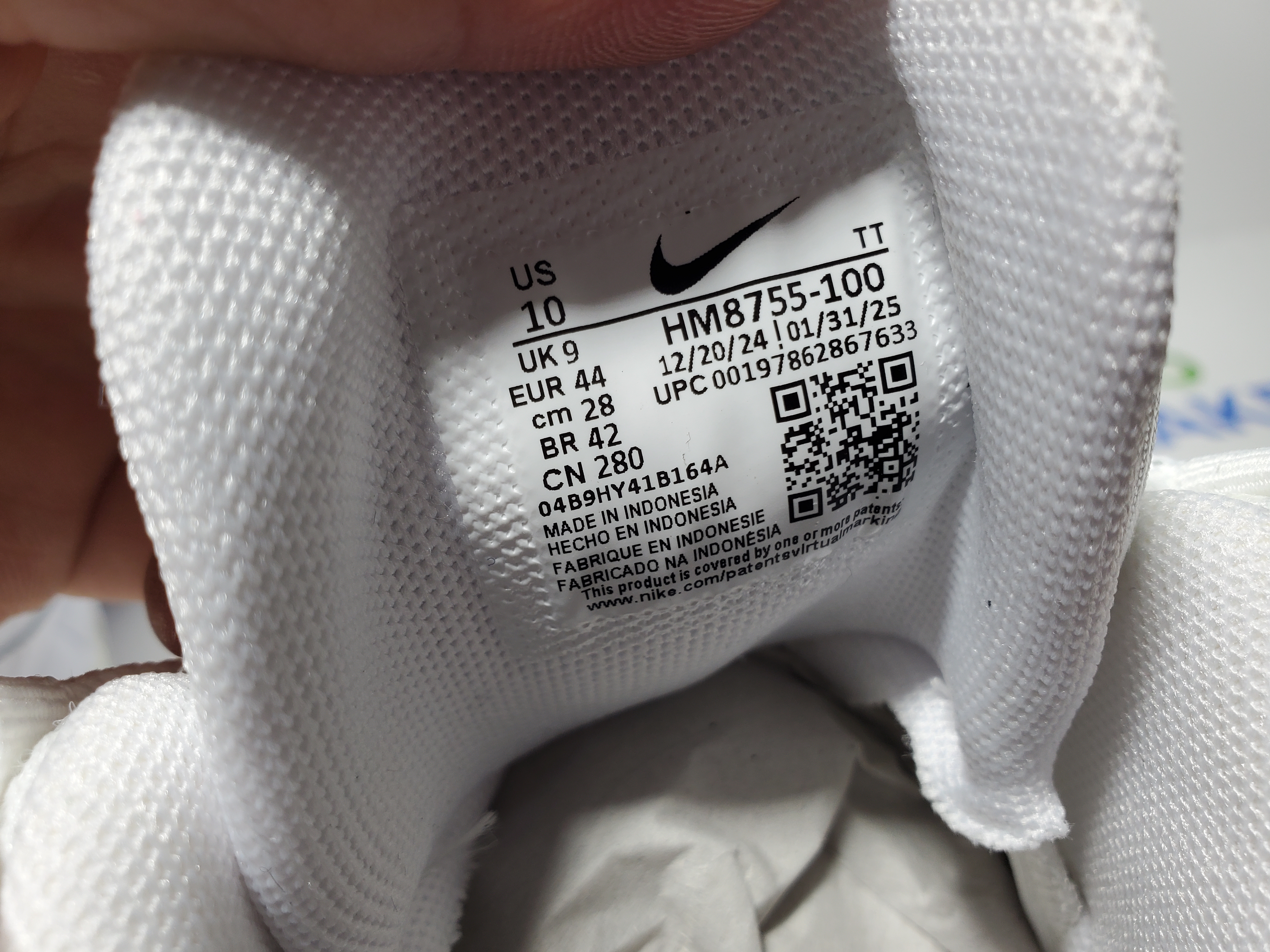 Nike Air Max 95 Essential White Grey Fog CT1268-100 review 3