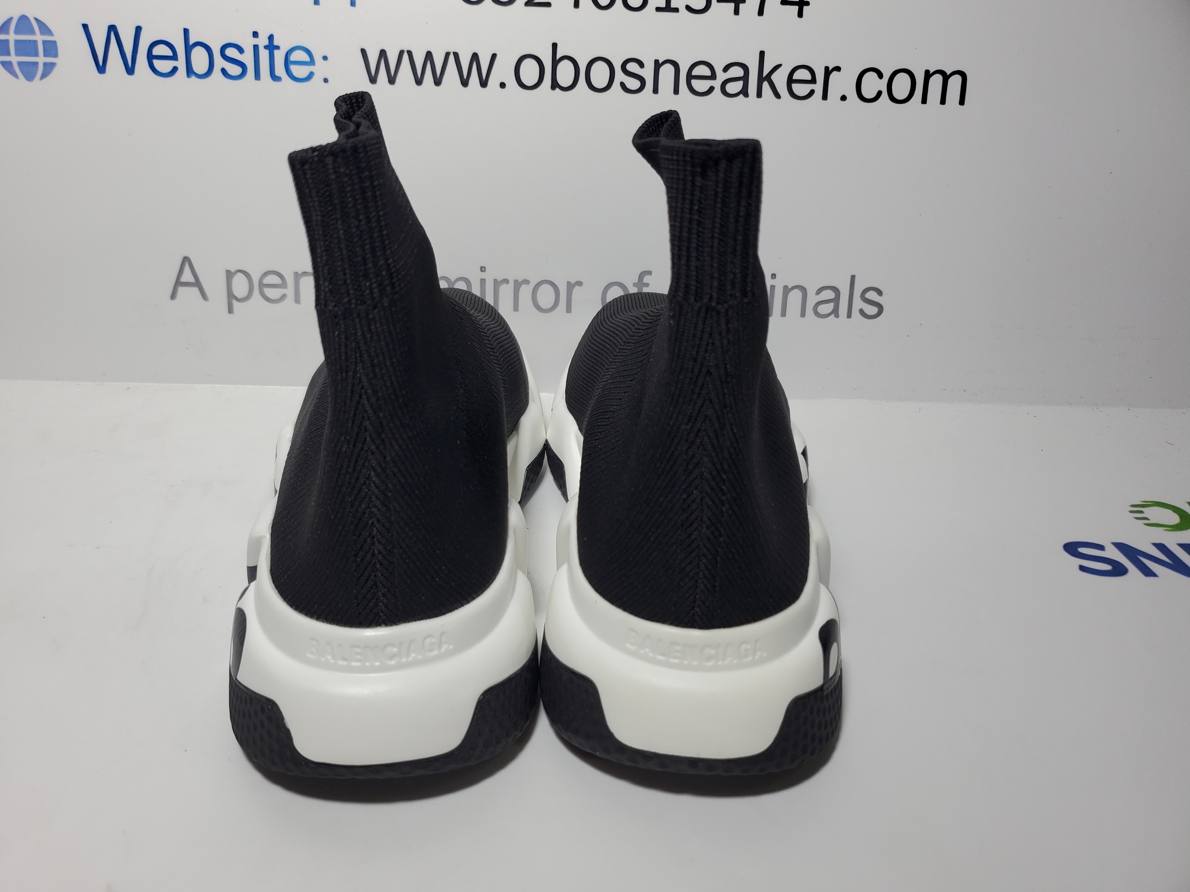 Balenciaga Speed Graffiti Trainers Black White 605972W05GE1015 review 3