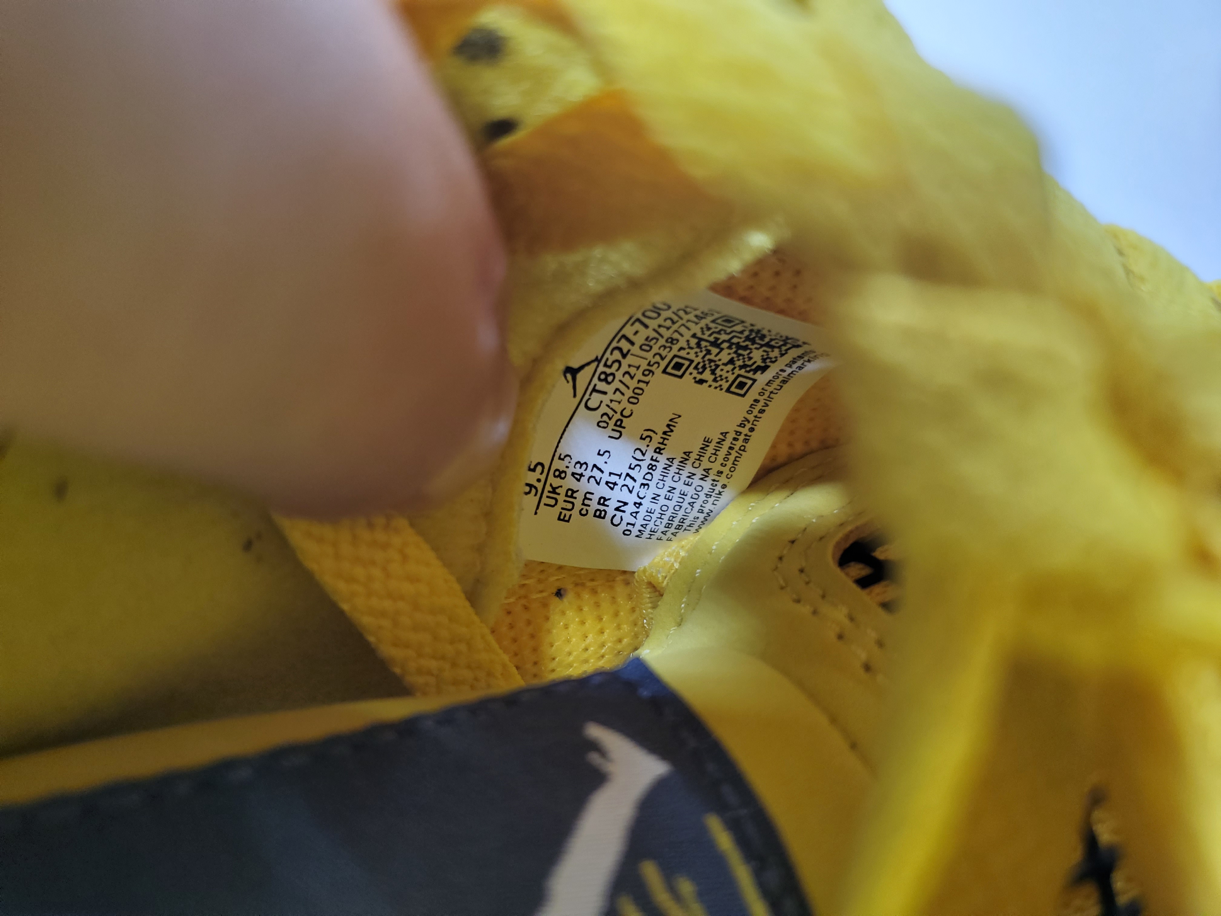 Jordan 4 Retro Lightning (2006) 314254-702 review 3