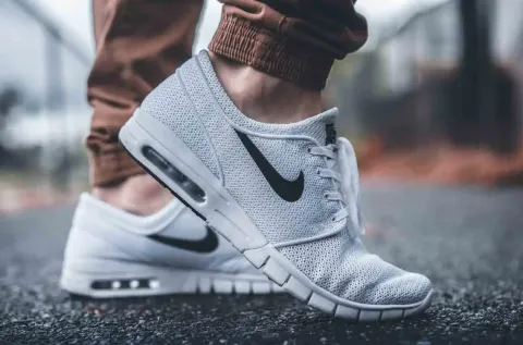 HOW TO CLEAN WHITE MESH SHOES SO THEY LOOK LIKE NEW