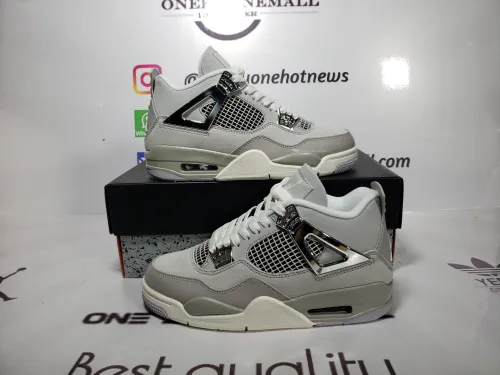 Obosneaker QC pics ：Air Jordan 4 Retro Frozen Moments (Women's) AQ9129-001