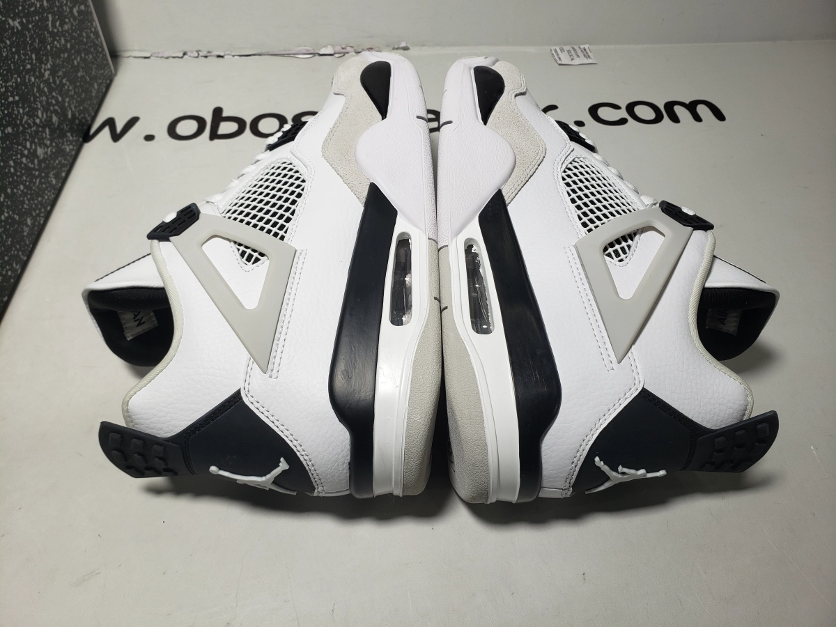 The high-quality and affordable jordan 4 reps are hot-selling on the obosneaker website.