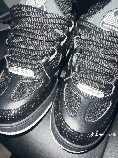 Customer Feedback：Louis Vuitton Leather lace up Fashionable Board Shoes Black