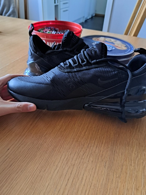 Customer Feedback：Nike Air Max 270 Triple Black