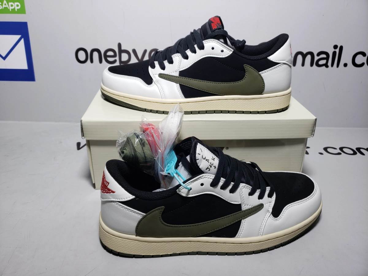 The jordan 1 reps provided on the obosneaker website are not only 1:1 replicas but also exquisite craftsmanship.