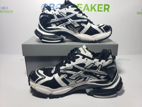 Obosneaker QC Pics ：Balenciaga Runner Black W hite