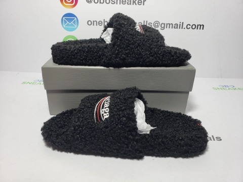 Obosneaker QC Pics ：Balenciaga Black Furry Slides