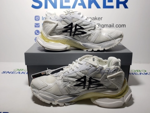 Obosneaker QC Pics ：Balenciaga Runner White And Black Characters 677402 W3RBQ 9010
