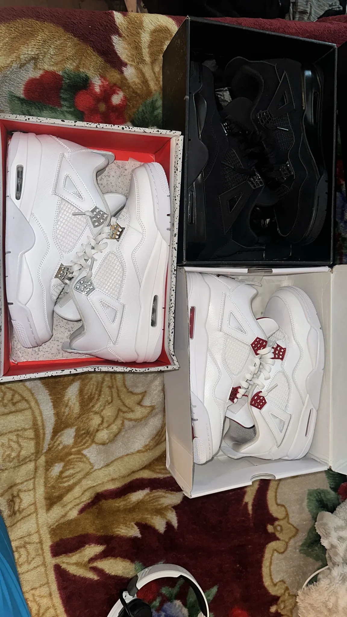 Obosneaker Customer feedback ：Air Jordan 4 Retro Metallic Red CT8527-112