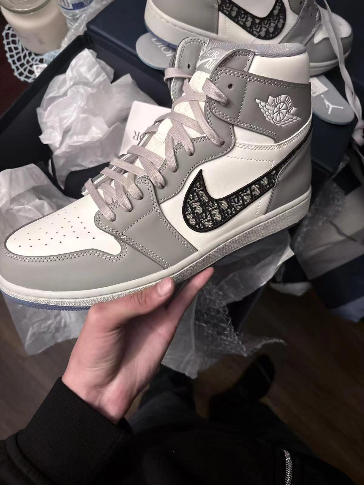 Obosneaker Customer feedback ：Air Jordan 1 Retro High Dior CN8607-002