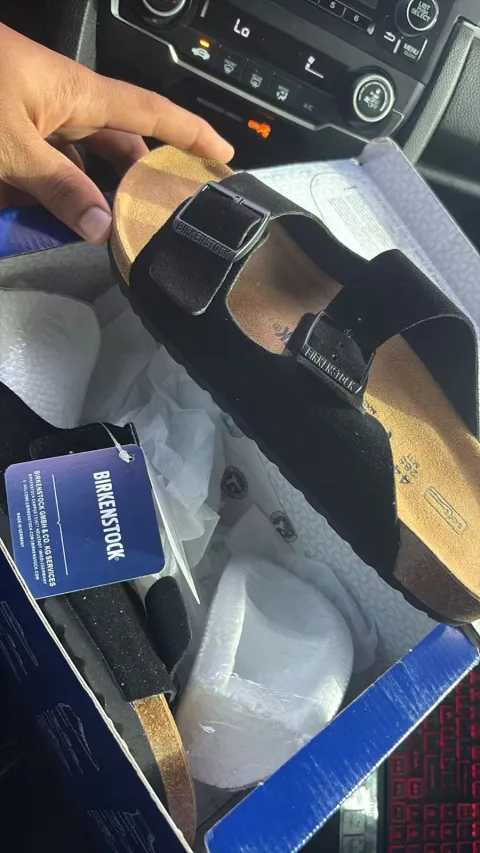 Obosneaker Customer feedback ：Birkenstock Boston Soft Footbed Black Leather Surface