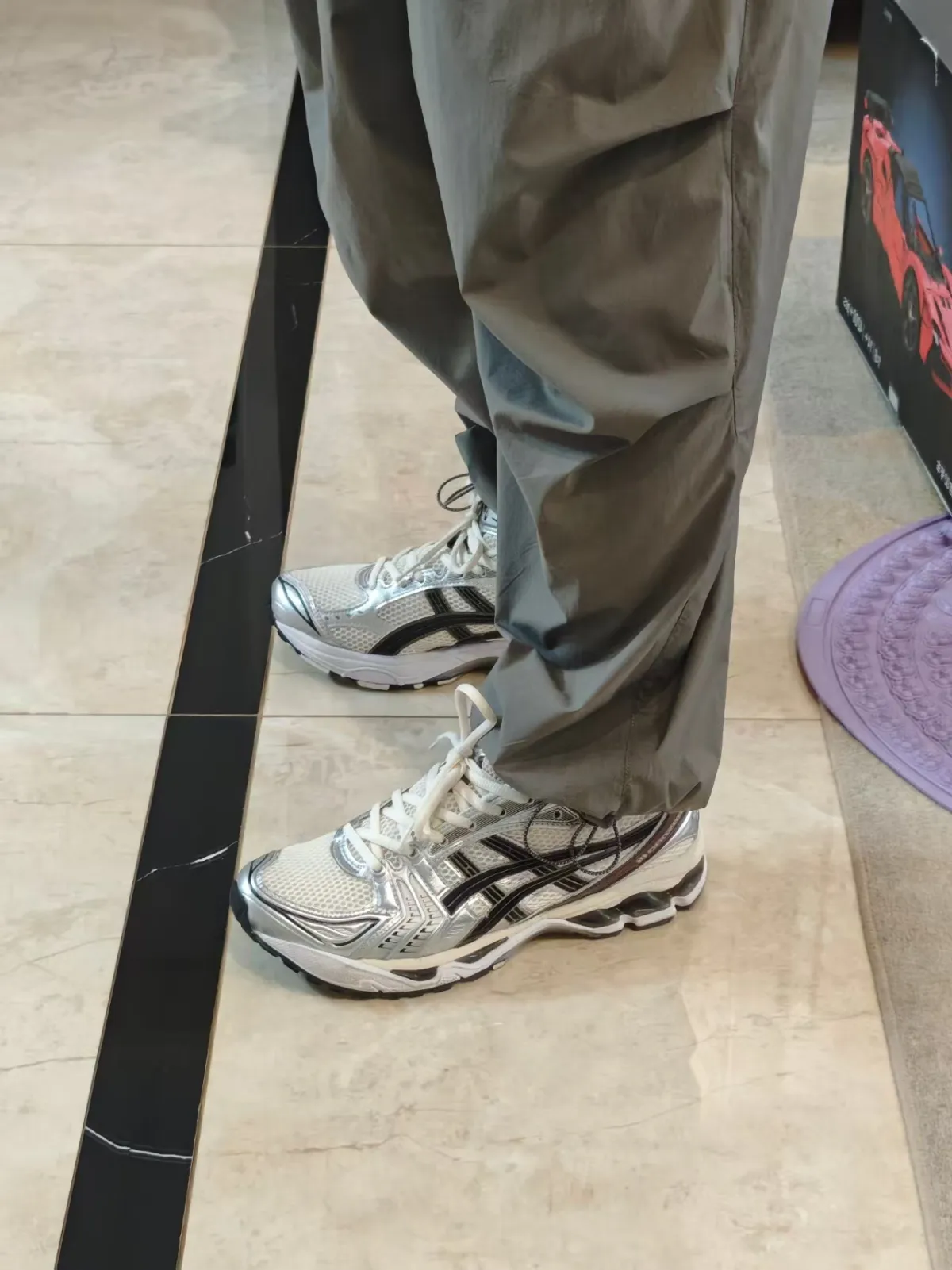  Obosneaker Customer Feedback ： ASICS Gel-Kayano 14 Cream Black Metallic Plum 1201A019-108