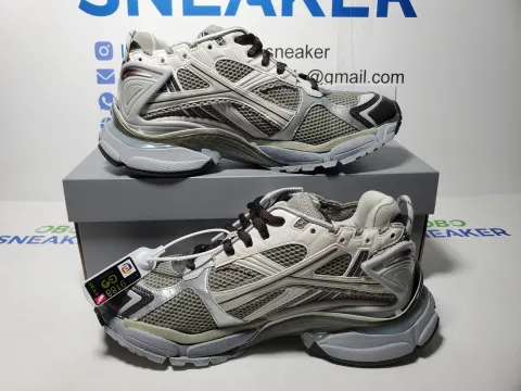 Obosneaker QC Pics ： Balenciaga Runner Sneaker Grey--Brown 772774 W3RMU 2000