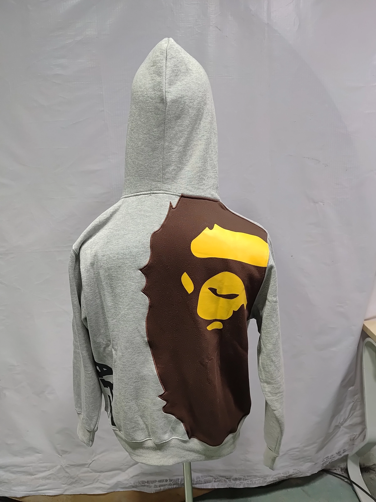 Obosneaker QC Pics ：BAPE Giant Ape Head Hoodie Grey