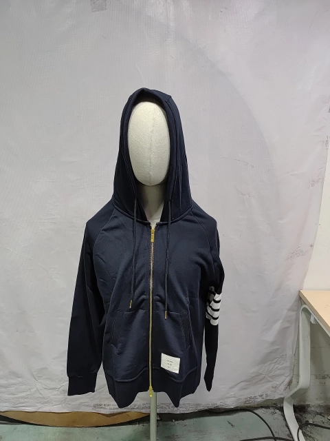 Obosneaker QC Pics ：Thom Browne Classic Zip Hoodie Blue