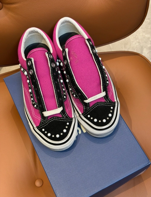 Obosneaker Customer feedback ：Vans OTW Old Skool 36 Pearlized Pack Pink Black