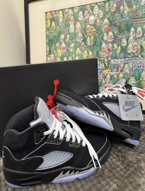 Obosneaker Customer feedback ：Air Jordan 5 Black Metallic Reimagined HF3975-001 
