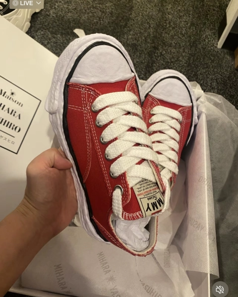 Obosneaker Customer feedback ：MIHARA YASUHIRO Chinese Red NO.721