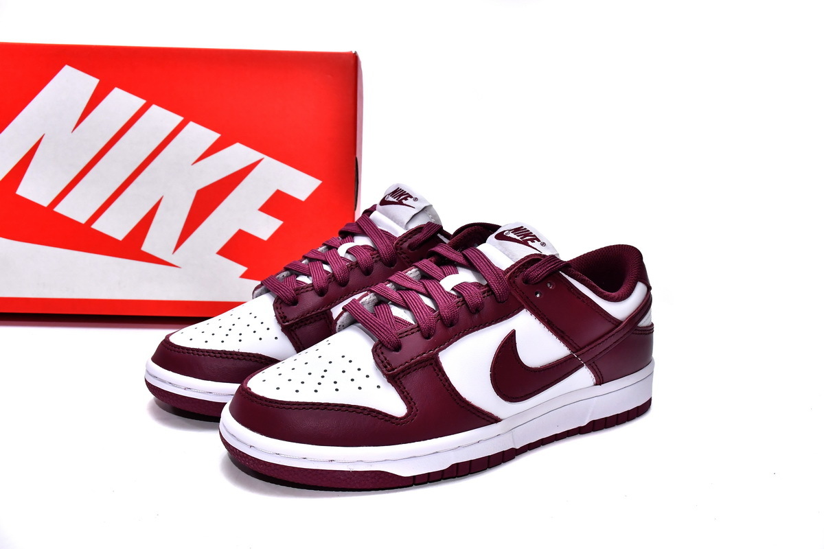 OG Dunk Low Bordeaux (W),DD1503-108
