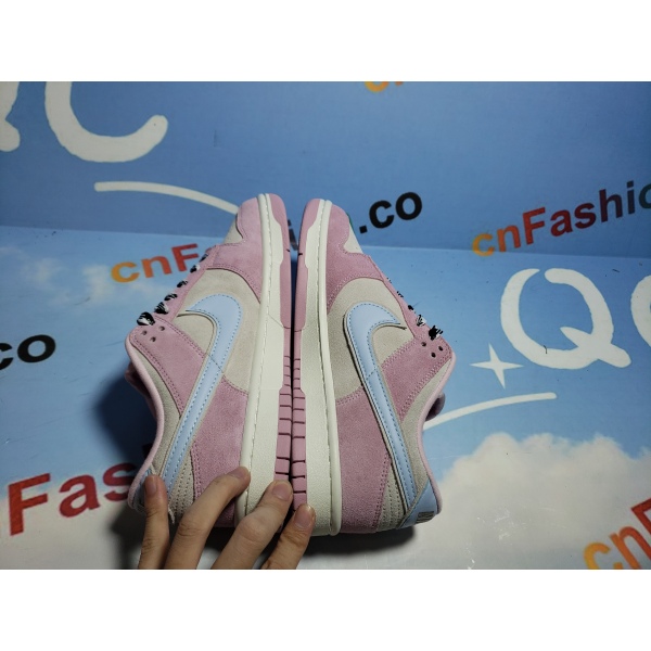 OG Dunk Low Pink Suede,D07412-901