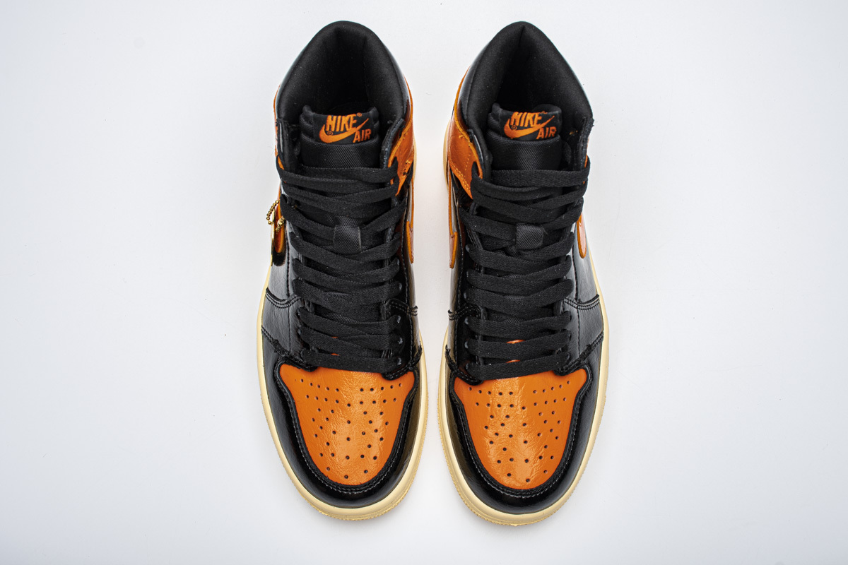 OG Jordan 1 Retro Shattered Backboard,555508-028