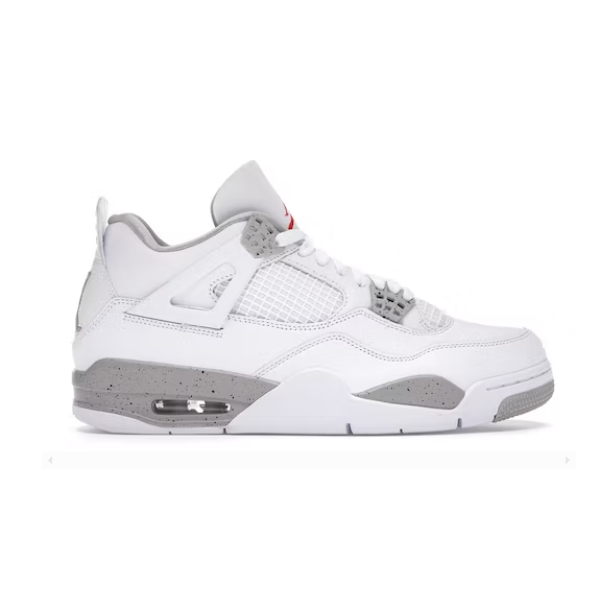 🔥Free Shipping🔥 -  Jordan 4 Retro White Oreo (2021) CT8527-100