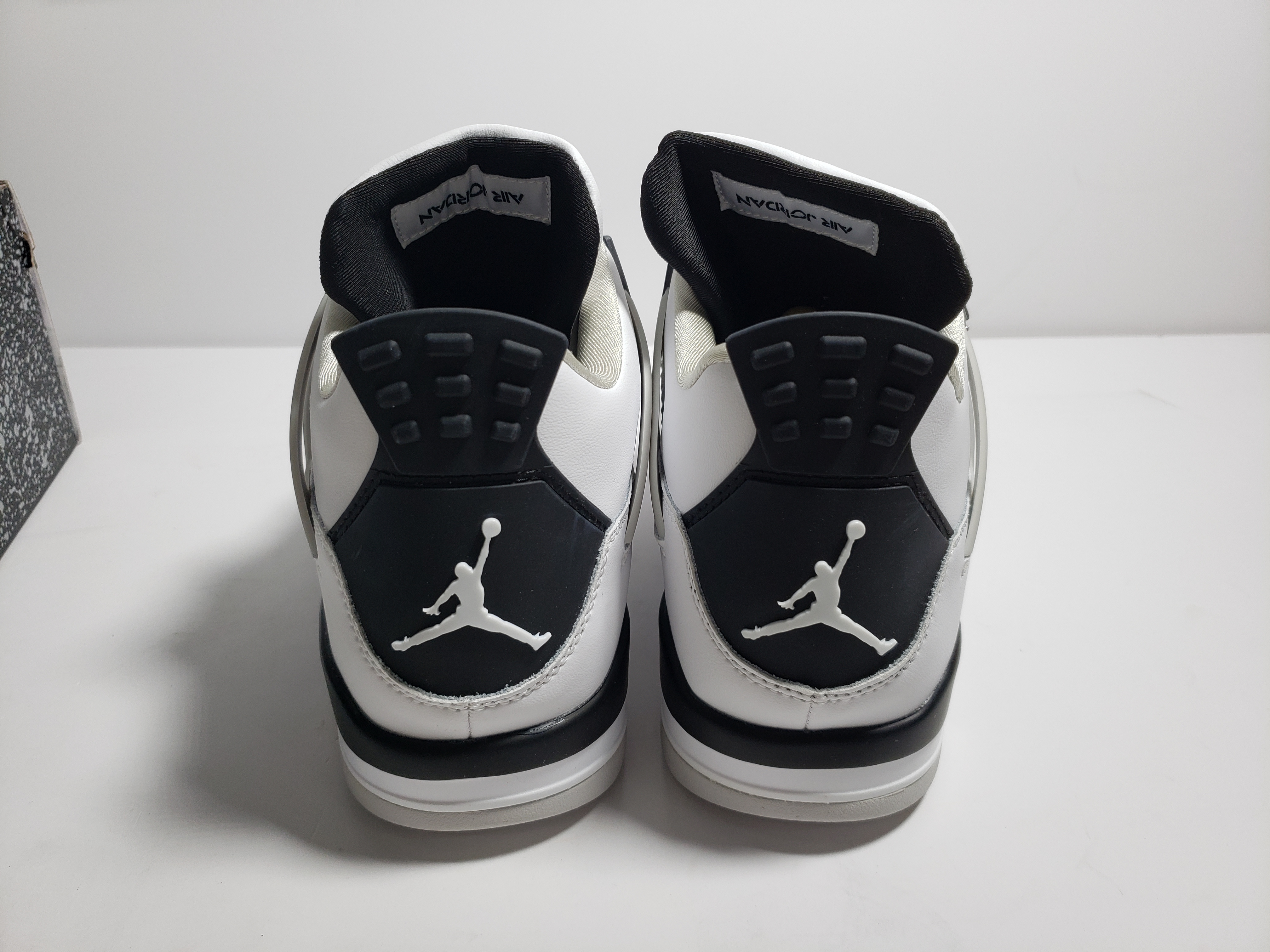 OG Jordan 4 Retro Military Black, DH6927-111 
