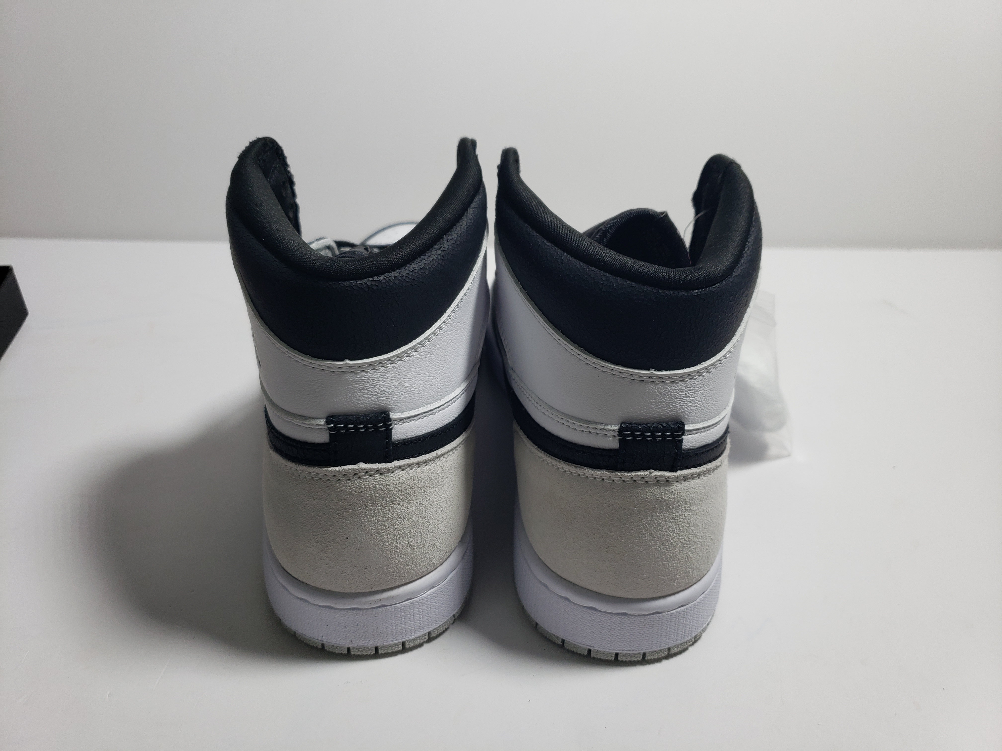 Special Sale Jordan 1 Retro High OG Stage Haze，555088-108