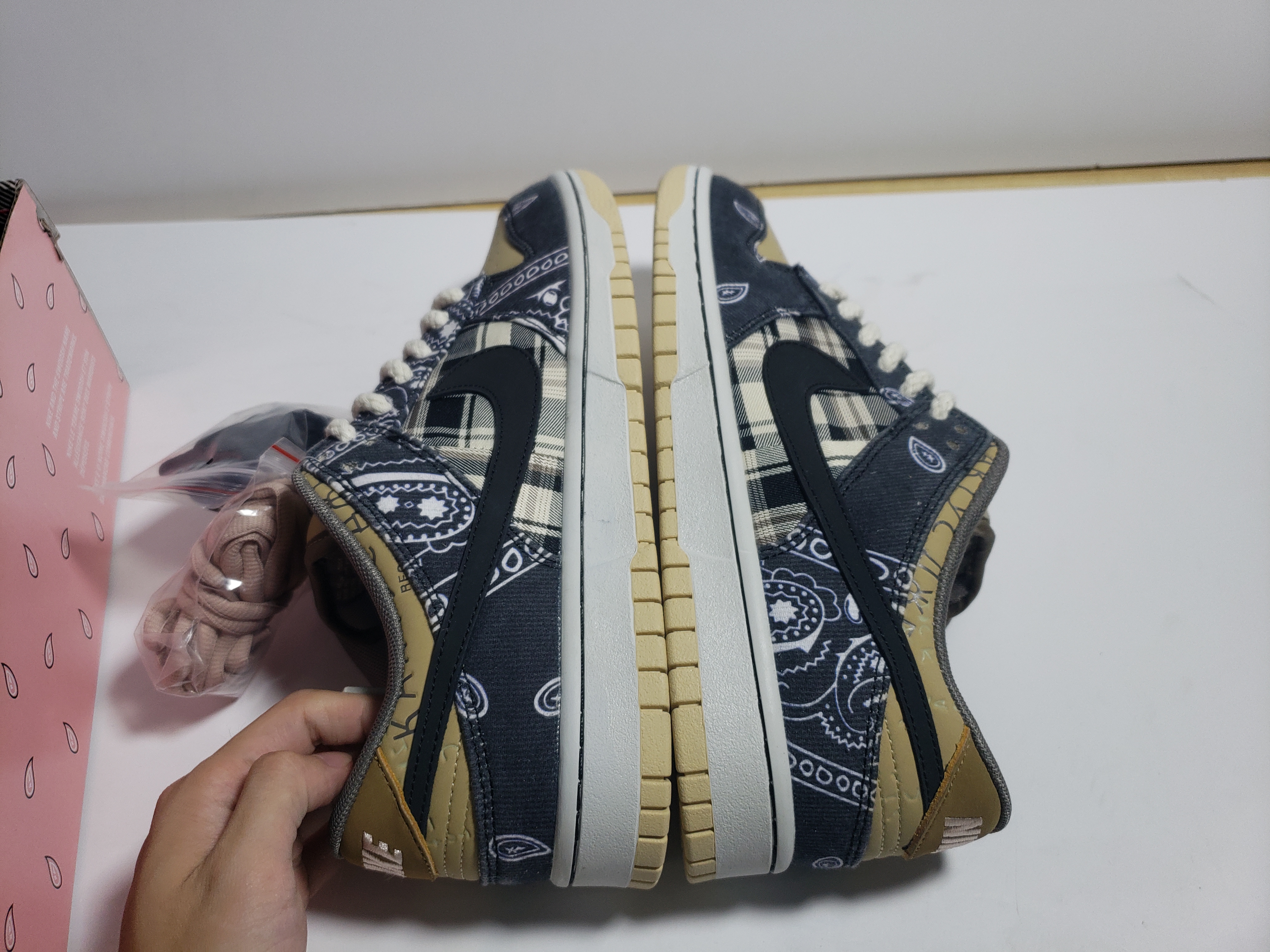 OG SB Dunk Low Travis Scott