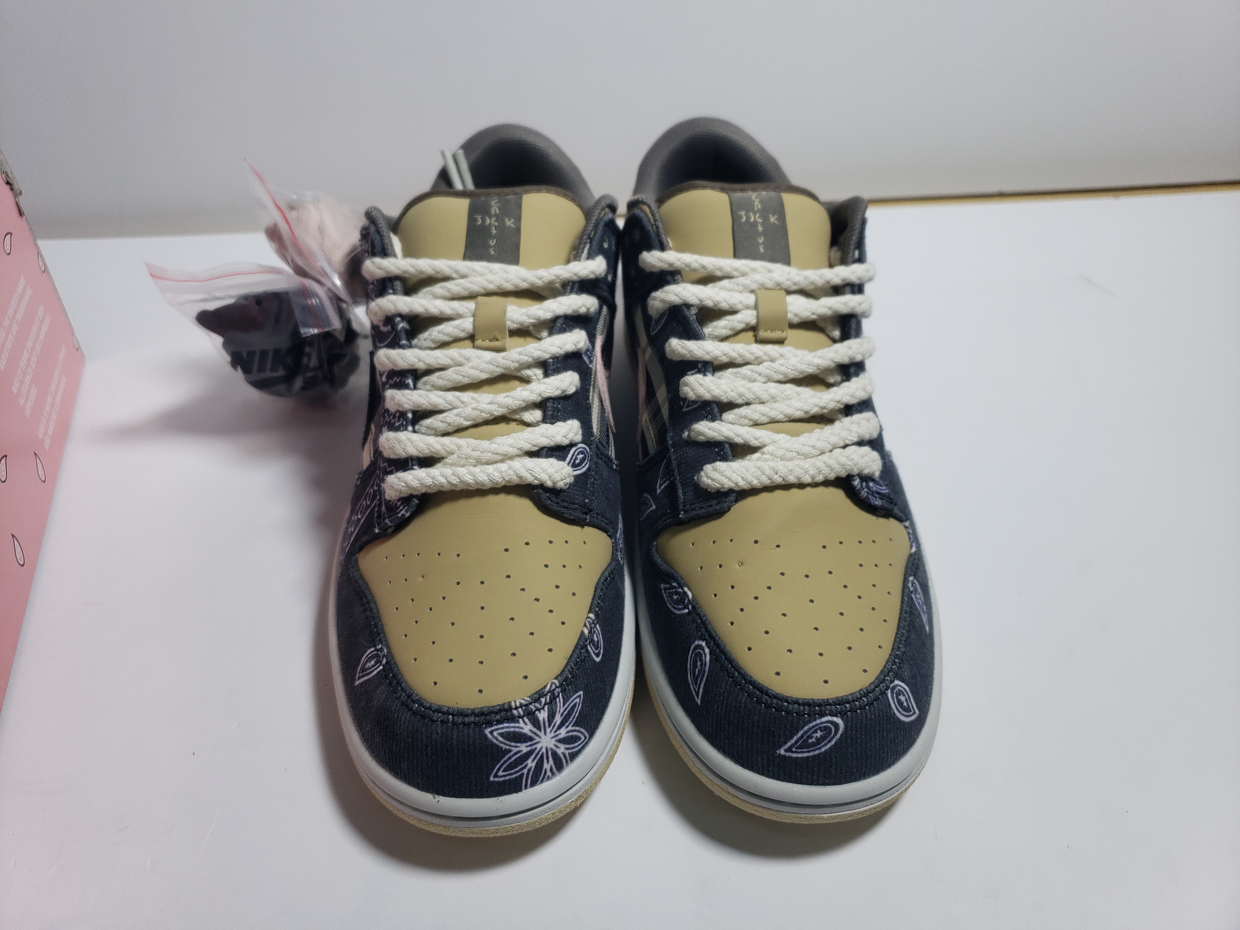 OG SB Dunk Low Travis Scott