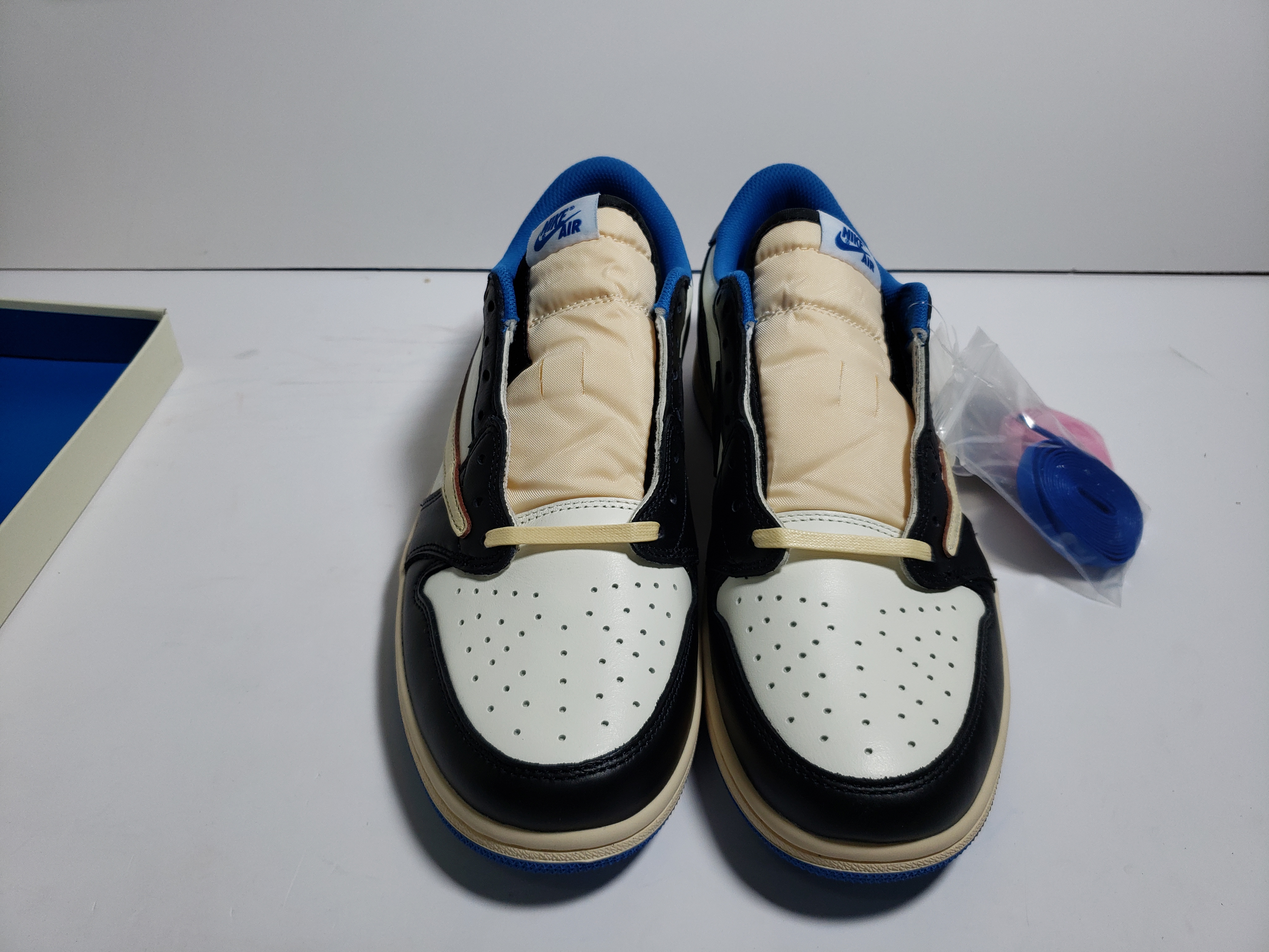 PKGoden Jordan 1 Low Travis Scott x Fragment Design,DM7866-140