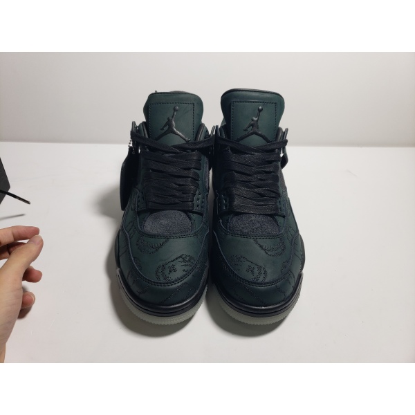 PKGoden Jordan 4 Retro Kaws Black, 930155-001