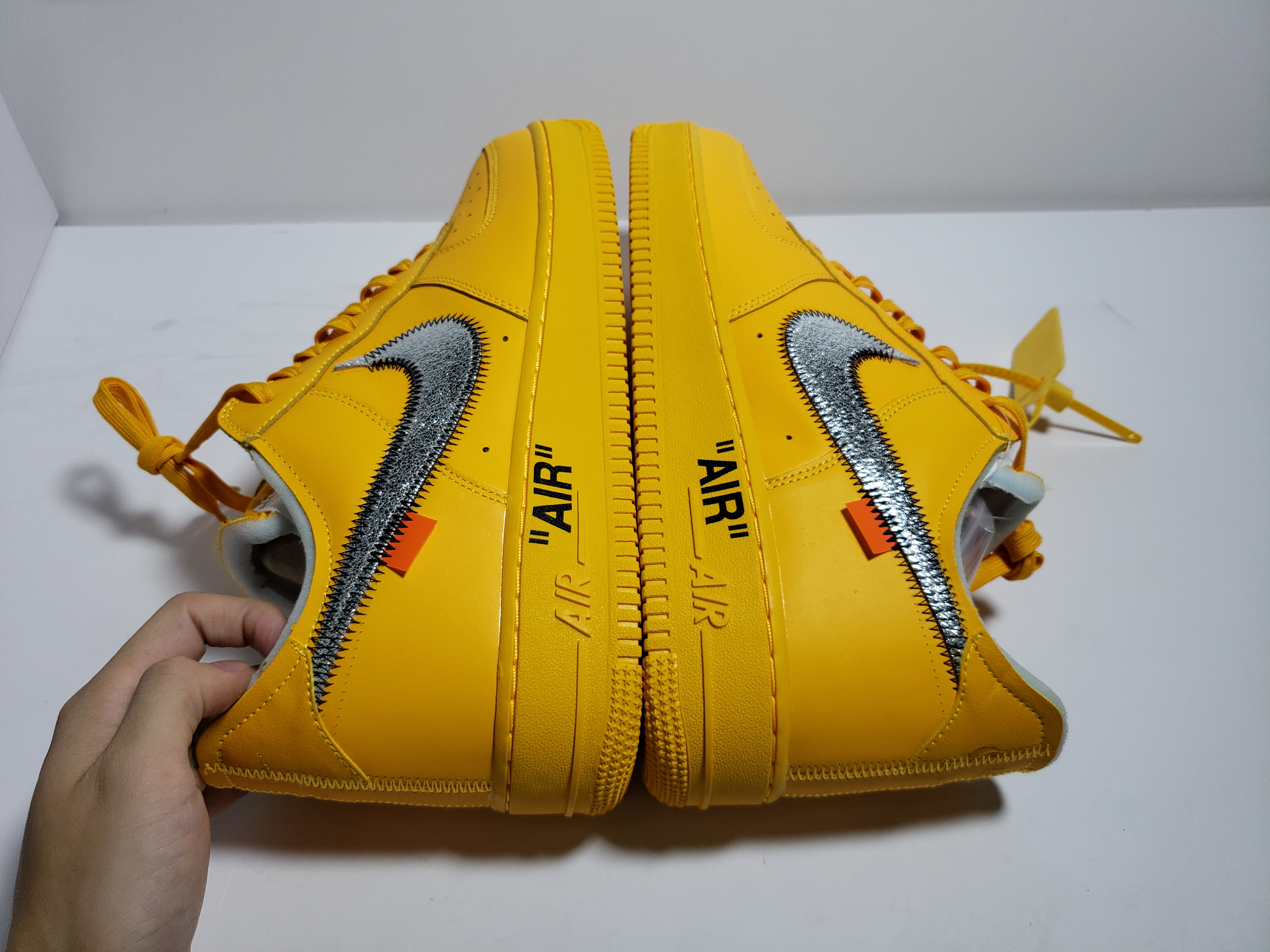 PKGoden Air Force 1 Low OFF-WHITE University Gold Metallic Silver