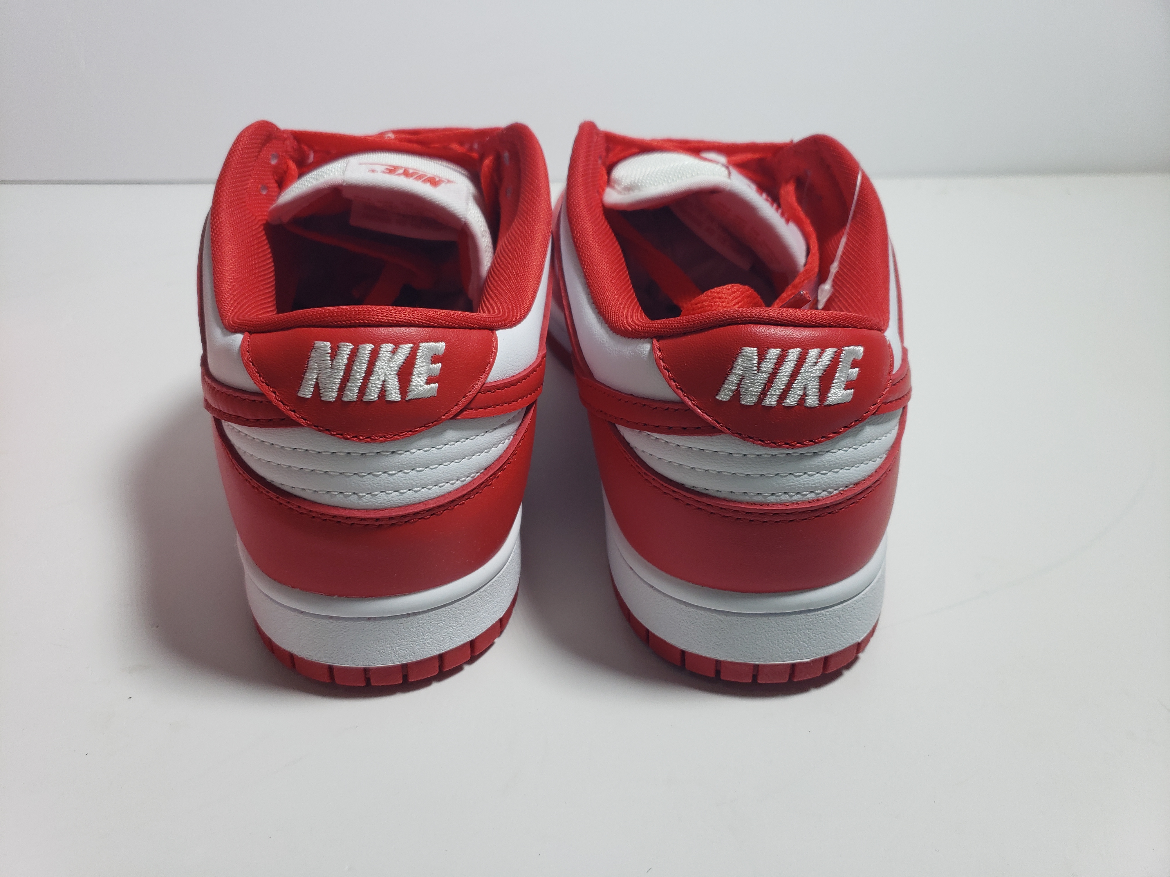 OG Dunk Low University Red (2020)