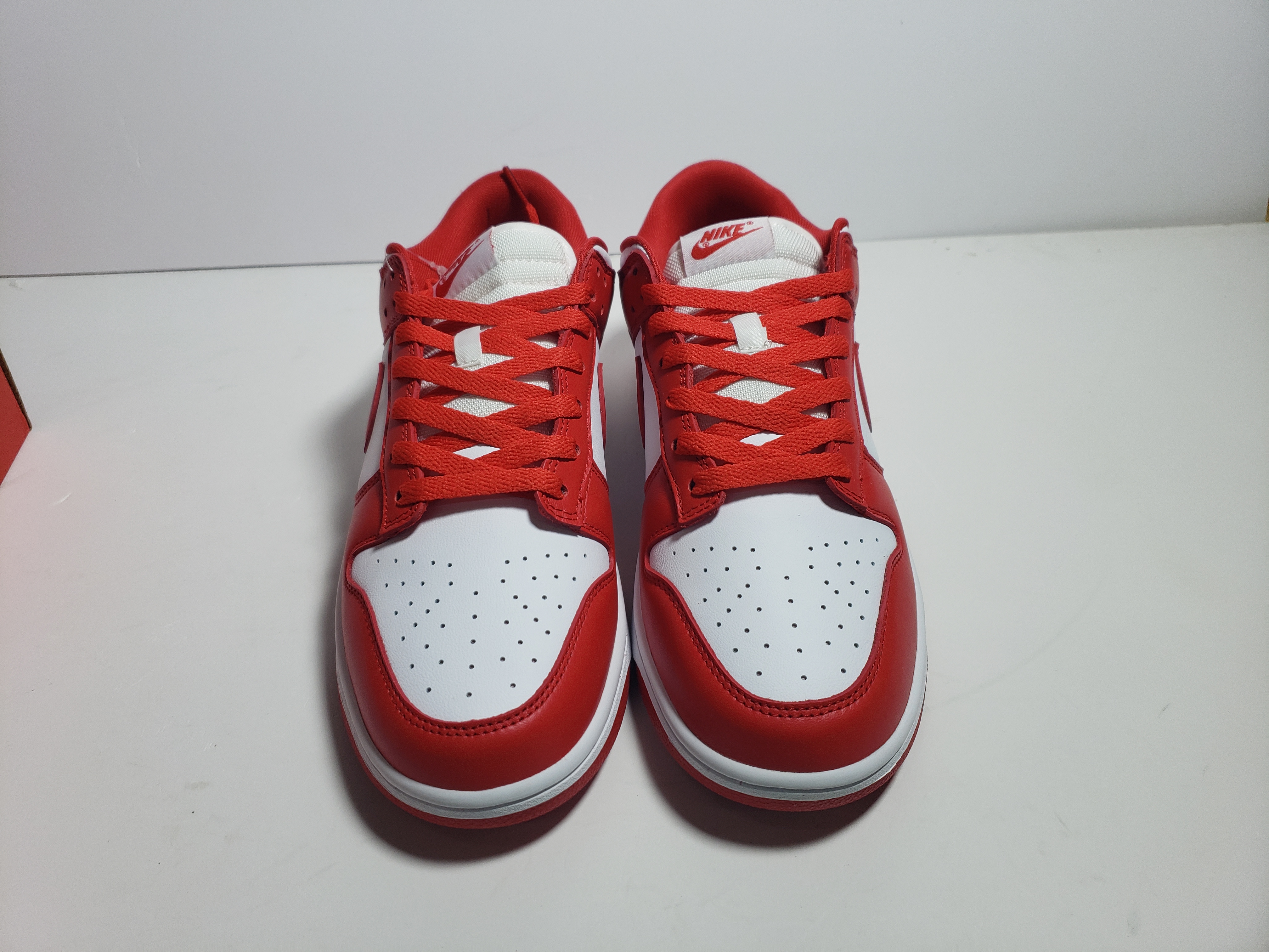 OG Dunk Low University Red (2020)