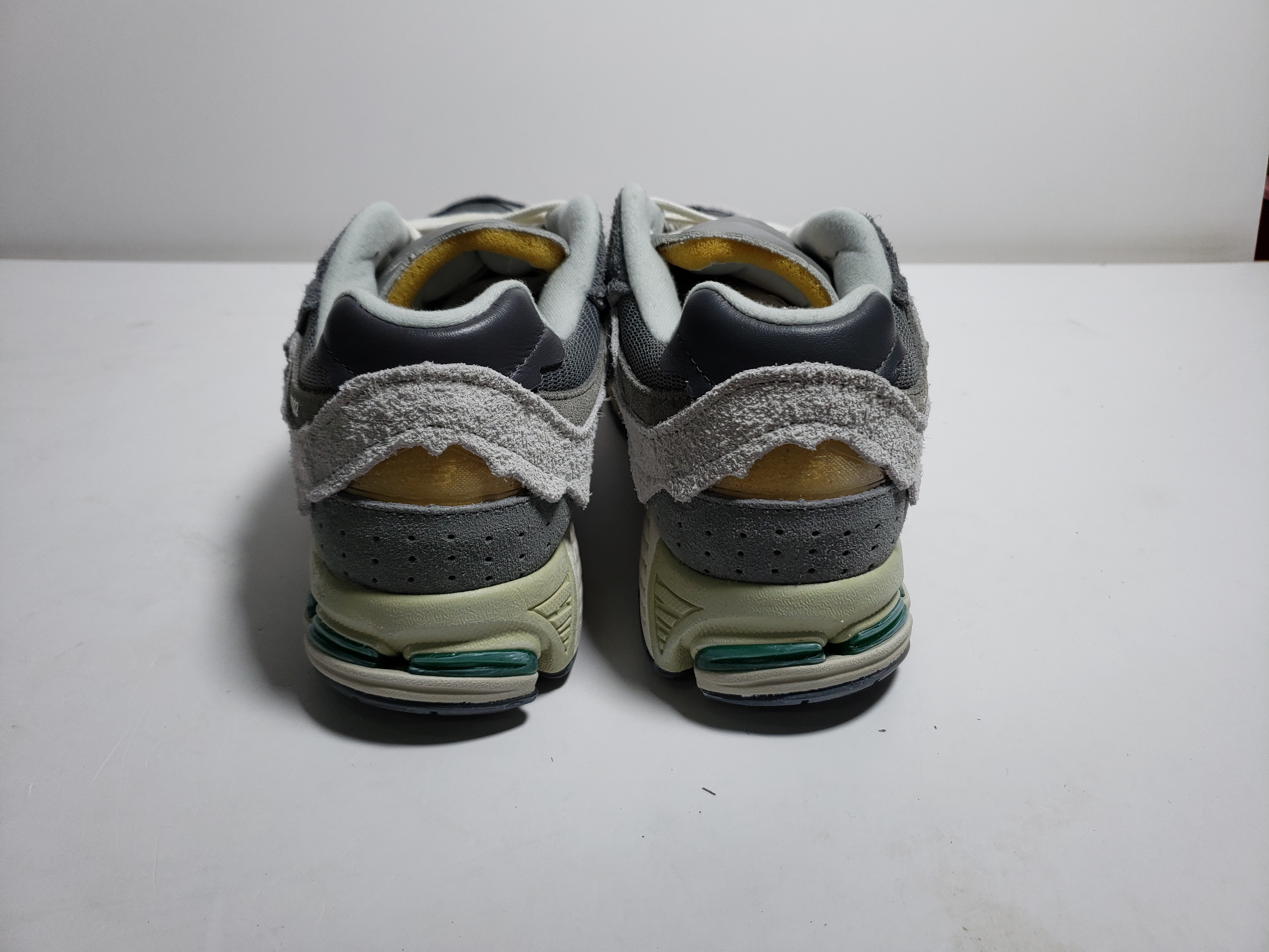 PKGoden New Balance 2002R Cloud Ash,M2002RDA