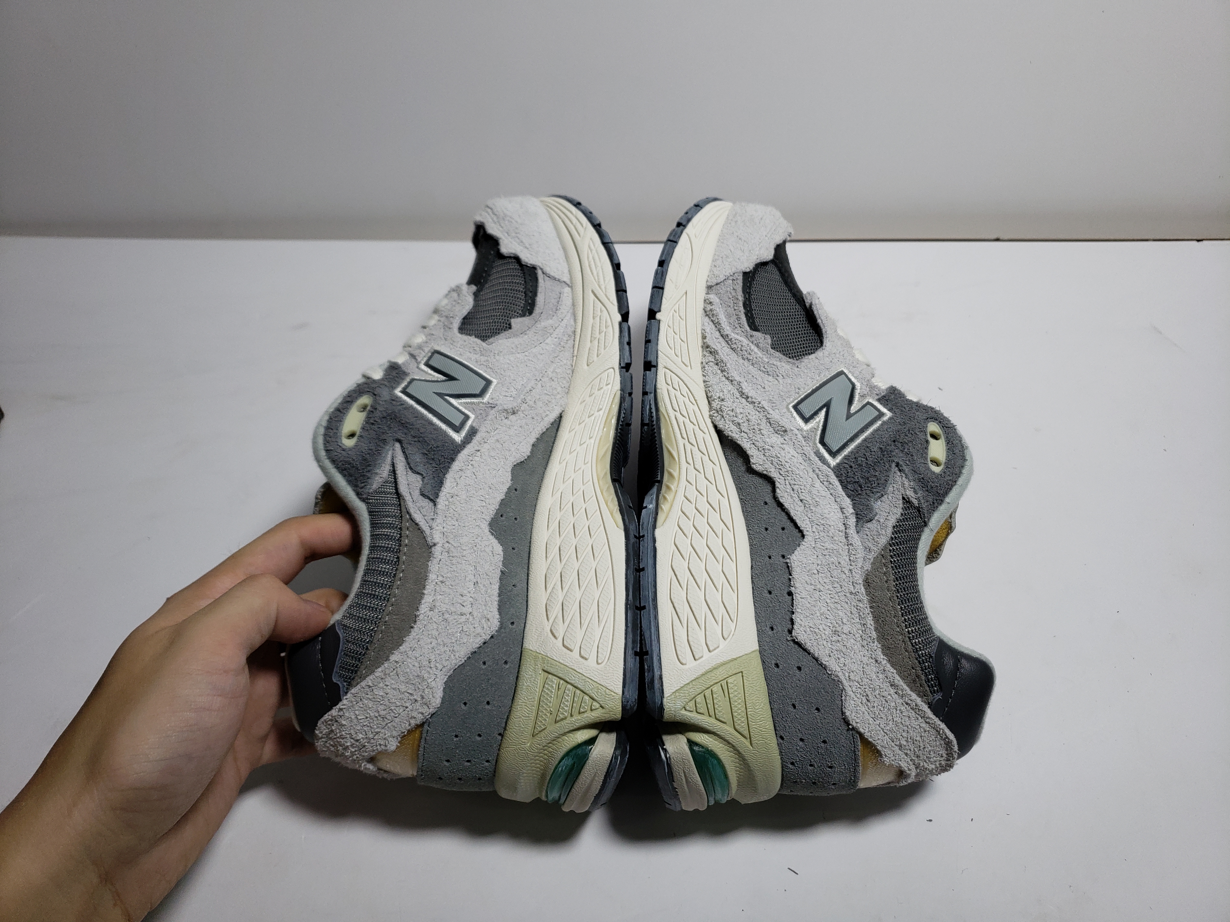 PKGoden New Balance 2002R Cloud Ash,M2002RDA