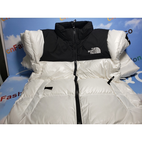 Limited time discount of $10 - The North Face Splicing White And Black