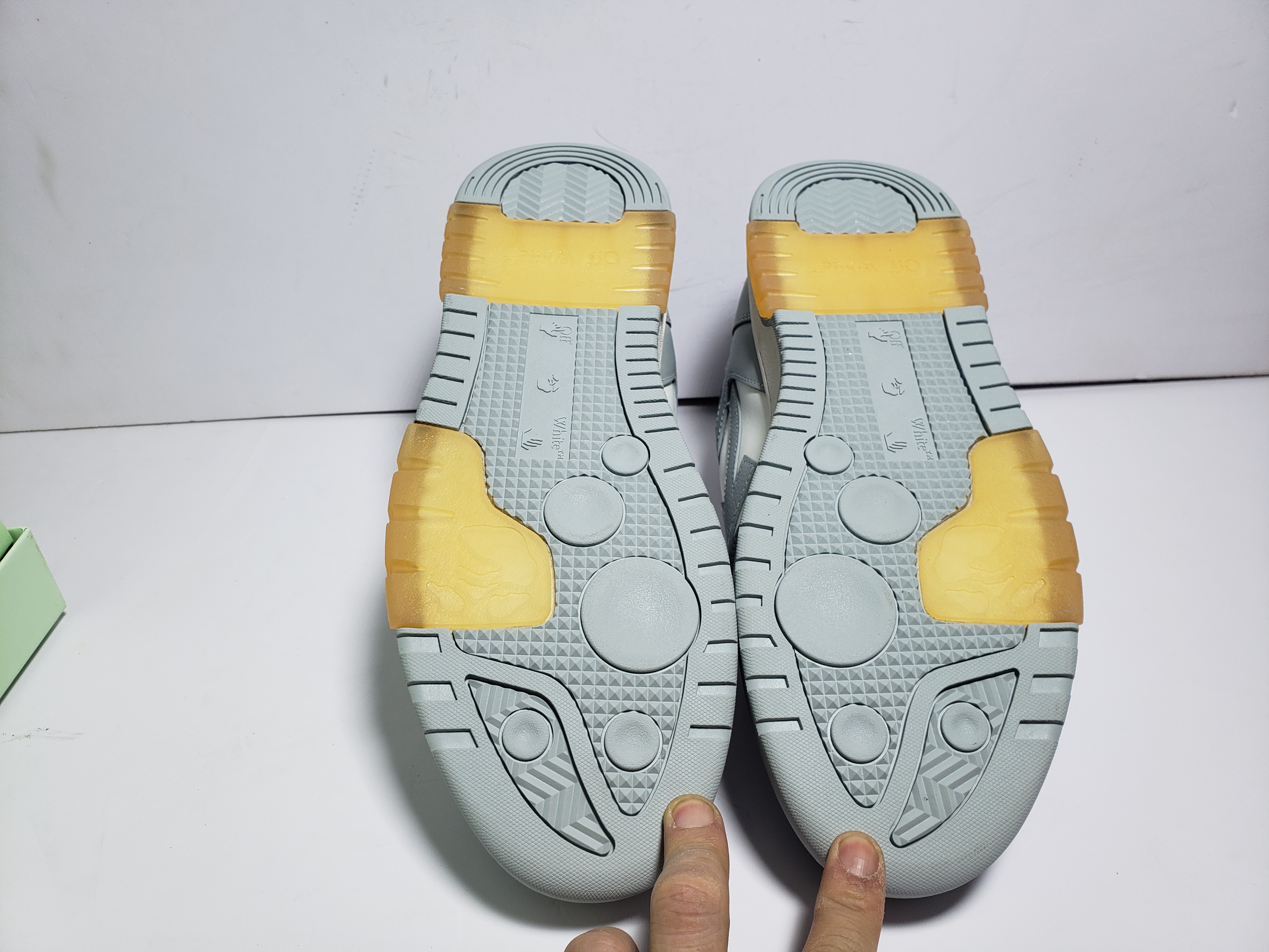 PKGoden OFF-WHITE Out Of Office Pale,OMIA189 C99LEA00 40901