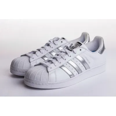 PKGoden  BoostMastersLin Superstar White Silver Metallic, AQ3091 01