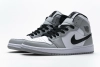 GET  Jordan 1 Mid Light Smoke Grey，554724-092