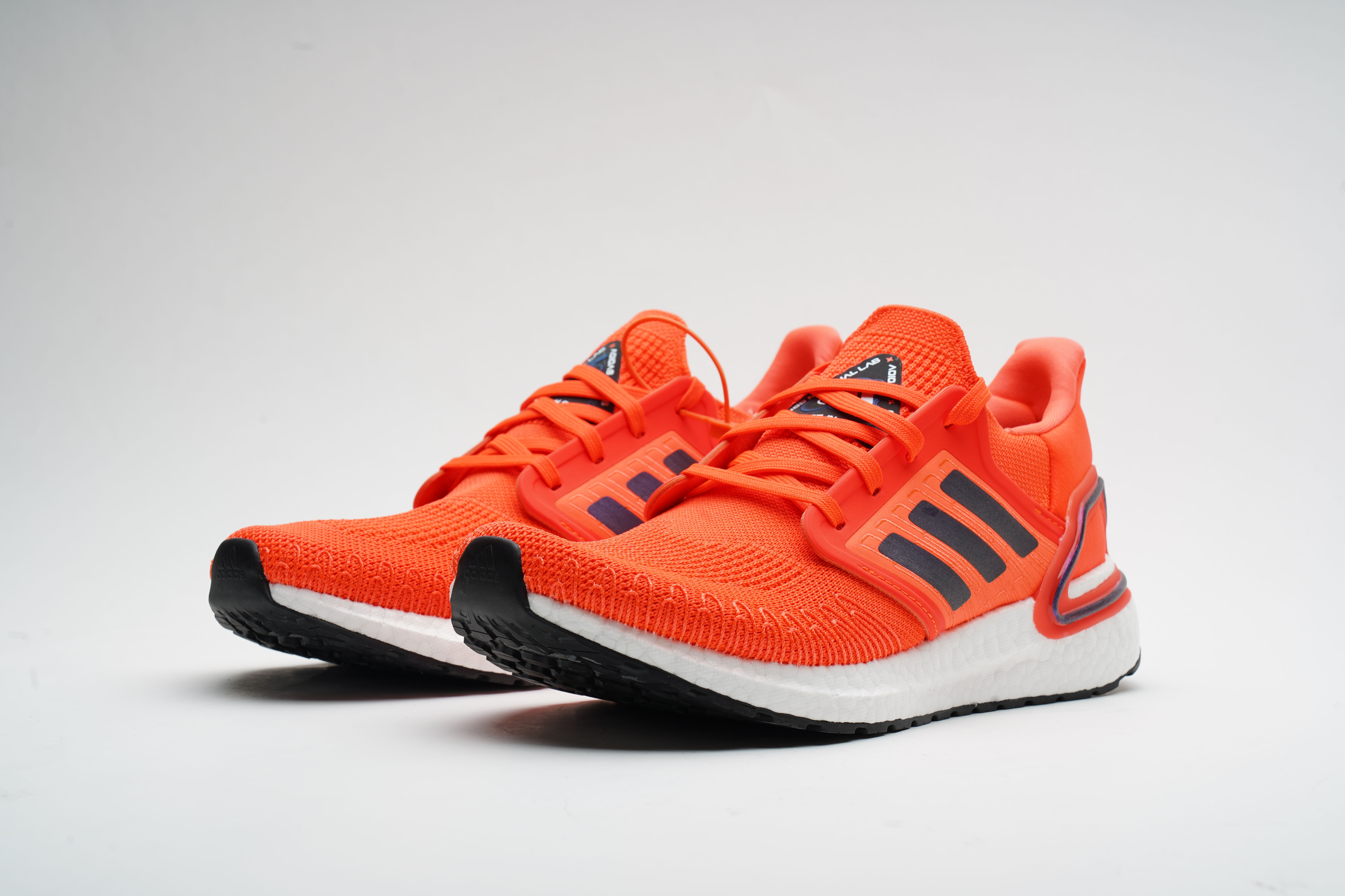 PKGoden  Ultra Boost 2020 ISS US National Lab Solar Red, FV8449
