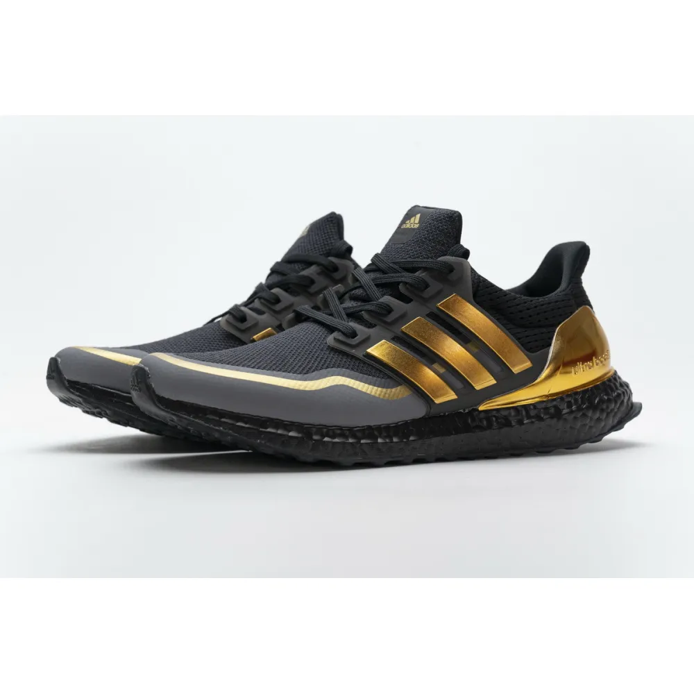 PKGoden  Ultra Boost Black Gold,EG8102